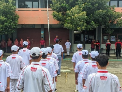 Upacara Hardiknas 2026 di SMK Mutu Go: Implementasi 7 Kebias